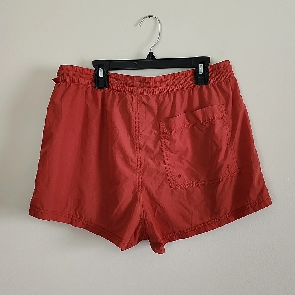 Athleta expedition shorts pull on elastoc waist drawstring women's size 2